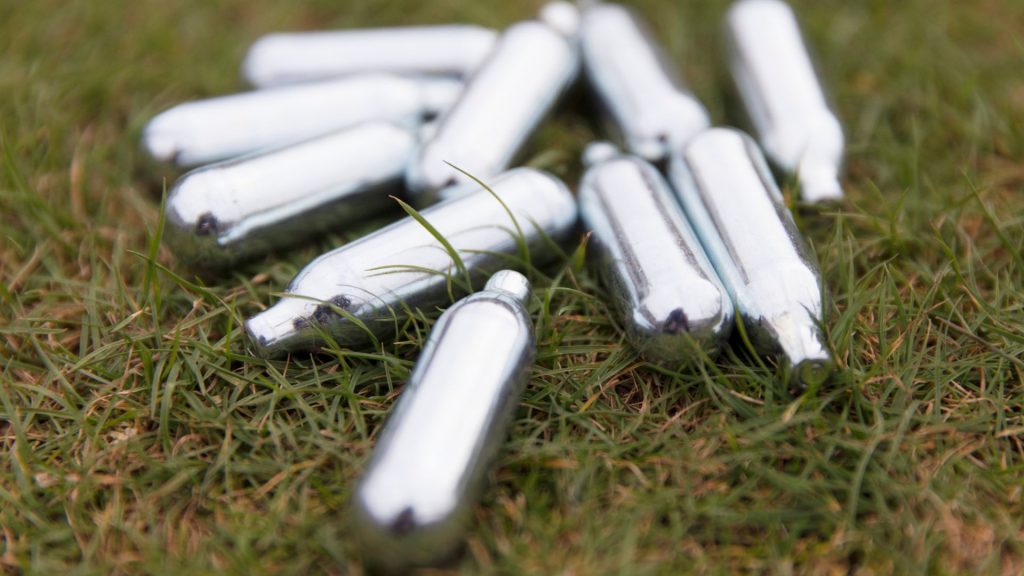 inhalant abuse in teens

